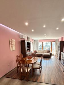 Central Varna Stay with Free Parking by ApartMAX