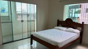 Casa ampla 2 suítes na Pedreira