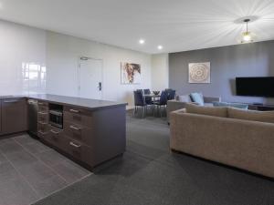 Mantra Melbourne Melton