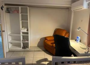 UQ big room 2 bed for 2 people Q1