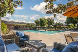 Best Western Plus Garden Court Inn