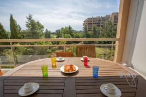 Beautiful apartment on the edge of the golf course
