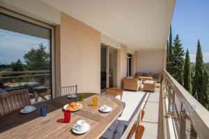 Beautiful apartment on the edge of the golf course