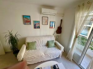 Maginifique T2 au cœur d Antibes avec parking