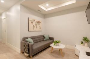 2BR Suite Close to Transit - Great for FIFA Vancouver