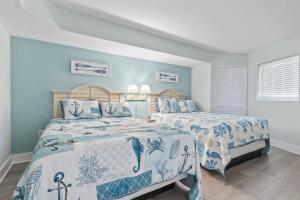 Shell Yeah! Location, Pools, Fun