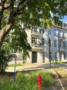 WroclawGuide Riverview Old Town Apartment - Gemütliche Wohnung mit Flussblick in bester Lage