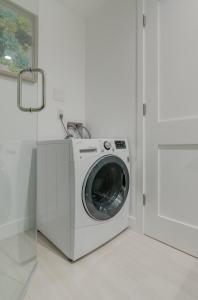 Brand New Studio in Mar Vista