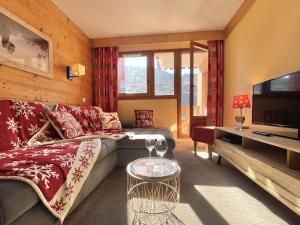 AC306 Spacieux T2 skis aux pieds coeur Menuires