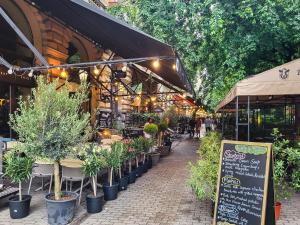 Ultra Central Location - Quiet Sleep