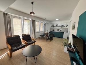 New Garden Apartment