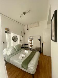 DOMUS I Cozy Apt -20 min from Colosseum