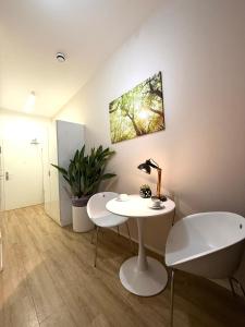 Stylisches City-Apartment mit Terrasse & Top-Lage - CIVITA Apartments