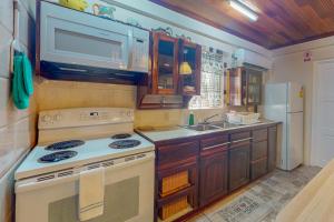 The Captain’s Suite at Hummingbird Home Suites Gold Standard Certified