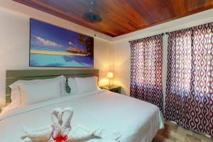 The Captain’s Suite at Hummingbird Home Suites Gold Standard Certified