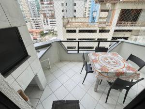 Rua 240 Itapema 2 Quartos Próximo Shopping Russi AT003