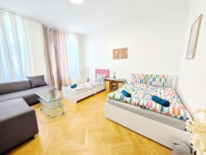 Comfortable Rooms in Wiener Stadthalle area G4