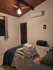 Casa com piscina privativa e churrasqueira