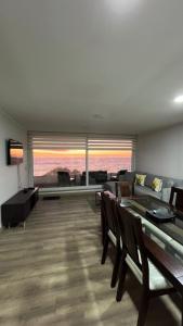 Disfruta en familia, frente al mar