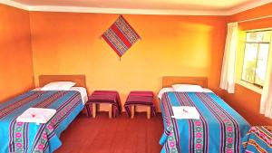 INKA LAKE Island Amantani