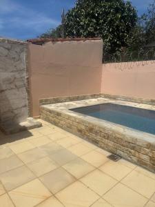 Casa com piscina perto da costa azul e lagoa do Iriri