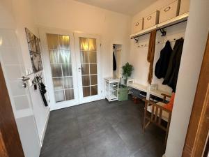 Dako Mansion, Stylish, Modern, Cosy