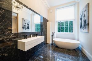 The Victorian Residence