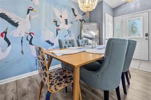 Blue Haven Cottage - 4 mins to White Sandy Beach, 4 mins to Bay, PET Friendly, Fire Pit