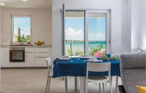 Lovely Home In Privlaka With Private Swimming Pool, Can Be Inside Or Outside 