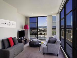 Mantra Hindmarsh Square