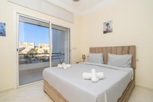 Ocean Dream - Spacious Duplex with Ocean View, Astonishing Sunset - 4 Bedrooms with Balcony - WIFI, IPTV