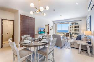 Stunning 2BR Ocean Views & Gym Pool at Vista Vela