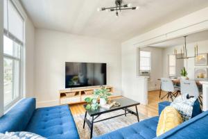 Stay Portland - La Casa Burnside -Local Eateries -Shops - Bars