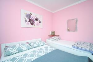 Apartments with parking space Bibinje, Zadar - 18066