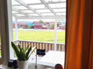 Cozy Getaway near Forest and Lake