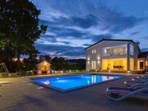 Holiday home in Imotski with swimming pool
