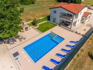 Holiday home in Imotski with swimming pool 