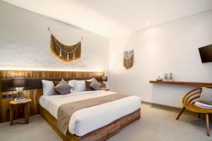 Madeeha 6 BR Private Pool Villa ZN309