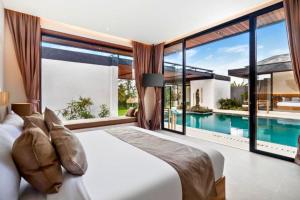 Madeeha 6 BR Private Pool Villa ZN309