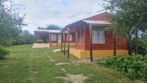 Cabañas a 5 minutos del río