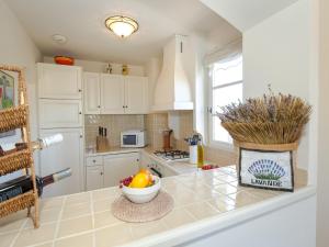 Holiday flats at Domaine de Saint-Endréol with golf, SPA and pool