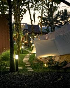 PukuPods - Tent & Cabin