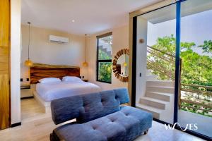 Great Located Studio PH with Private Pool by Waves Management
