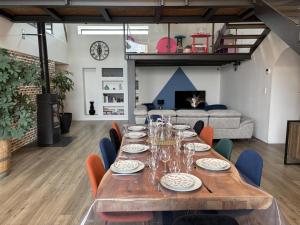 Gîte familial à Bressolles avec piscine privée et animaux acceptés - FR-1-489-598