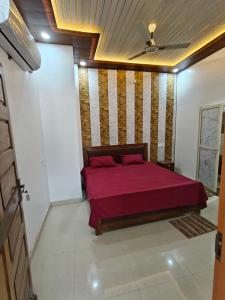 Hotel Yash Dham , Walking Distance To Ram mandir