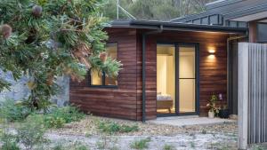 Sea Stone Rest - Sunrise at 1770