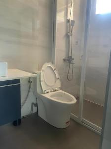 Cozy 4BR 3BA Home 2 Minutes to Calle Crisologo