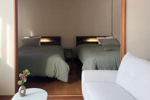 心ほどける宿 Pure Forest 101 函館 Hakodate 五稜郭 Goryoukaku 無料駐車場 フランスベッド 木製家具