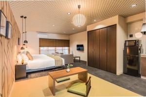 Bijou Suites Serenity