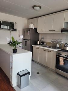 Soleado Dúplex de 2 Dormitorios en Sopocachi Cerca del Teleférico